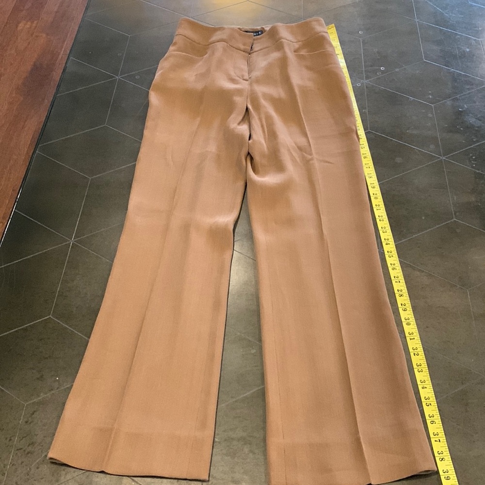 Zenobia dress slacks Size 6 w/ 38” L.